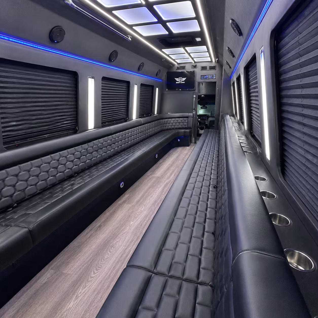 Lincoln Birthday, Sweet 16, & Quinceañera Party Bus Rentals