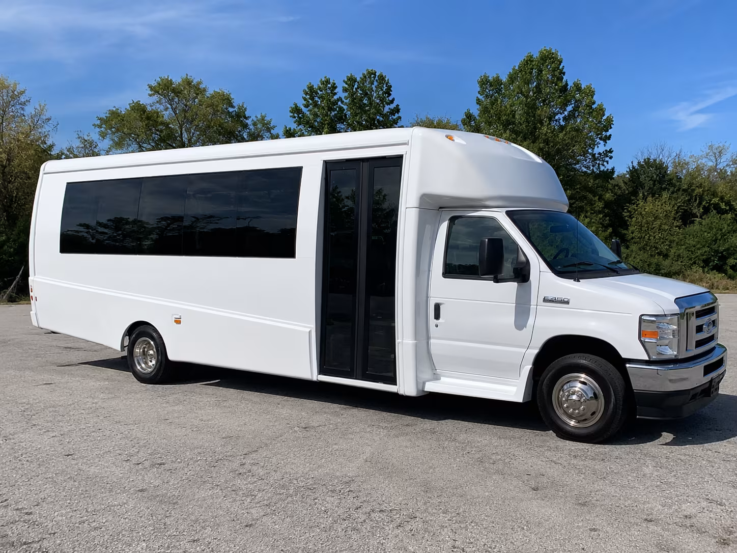Lincoln Birthday, Sweet 16, & Quinceañera Transportation pickup coordination