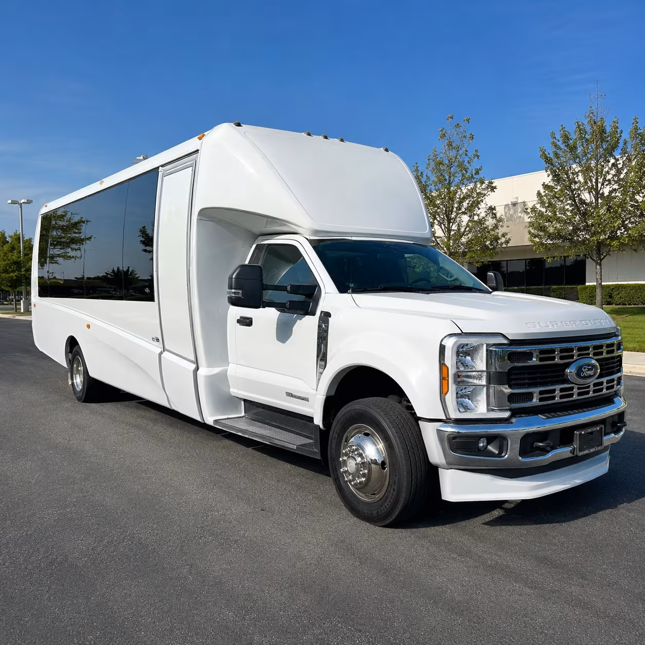 Lincoln Corporate Transportation party bus exterior