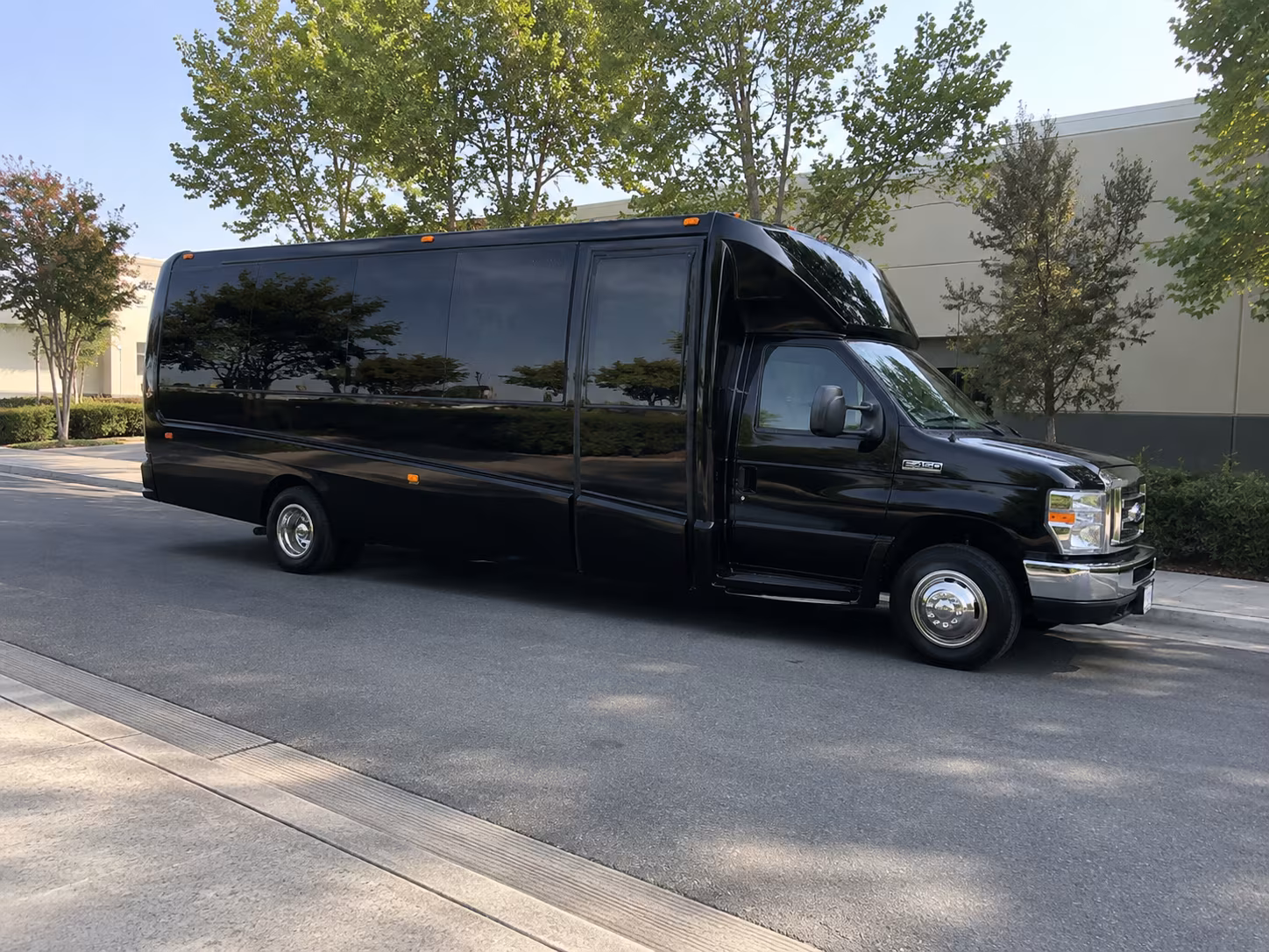 Lincoln Private Event Transportation party bus exterior