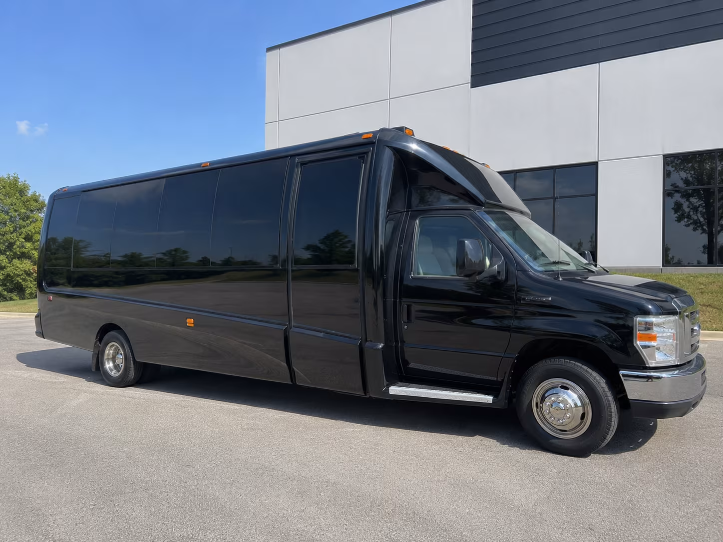 Lincoln Sporting Event Transportation party bus exterior