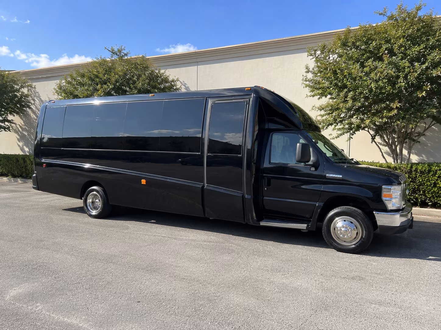 Lincoln Sporting Event Transportation