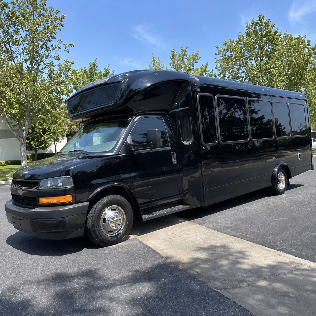 Lincoln Wedding Transportation pickup coordination