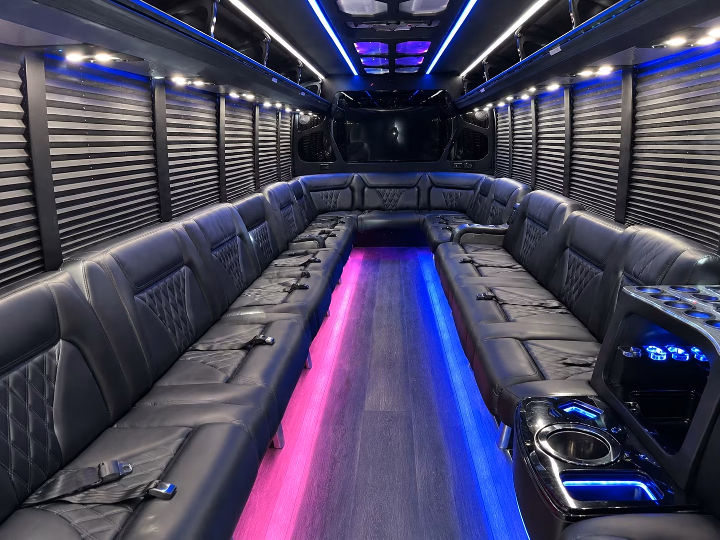 Lincoln Winery Tour & Pub Crawl Transportation party bus interior
