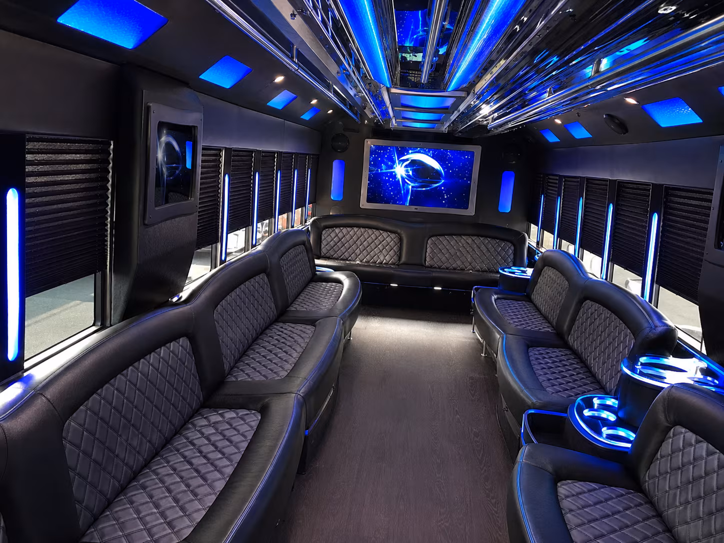 Topeka Birthday, Sweet 16, & Quinceañera Party Bus Rentals