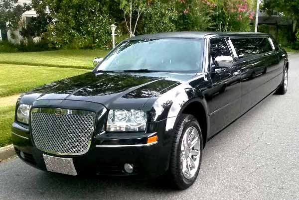 Chrysler 300 limo service Sioux City
