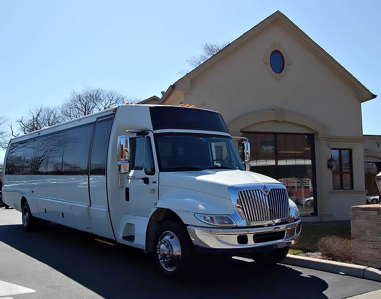 Lincoln 25 Passenger Party Bus